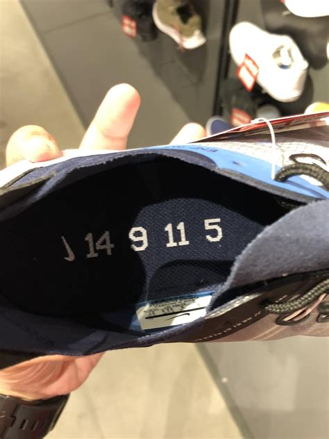 Sneaker Trivia: what does these numbers on the insoles of the 